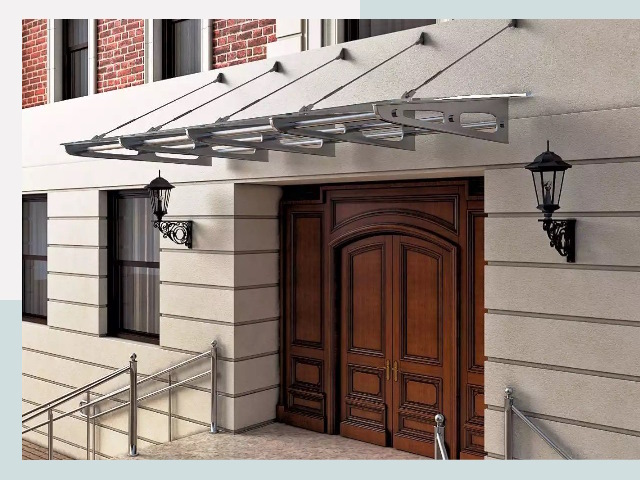 Металлические козырьки от 608 руб. в Ногинске